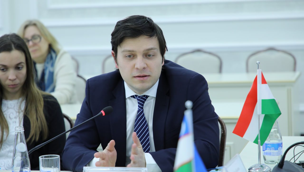 Inson huquqlari bo‘yicha O‘zbekiston Respublikasi Milliy markazi va Vengriyaning Asosiy huquqlar bo‘yicha vakili o‘rtasida o‘zaro anglashuv memorandumini imzolash marosimi