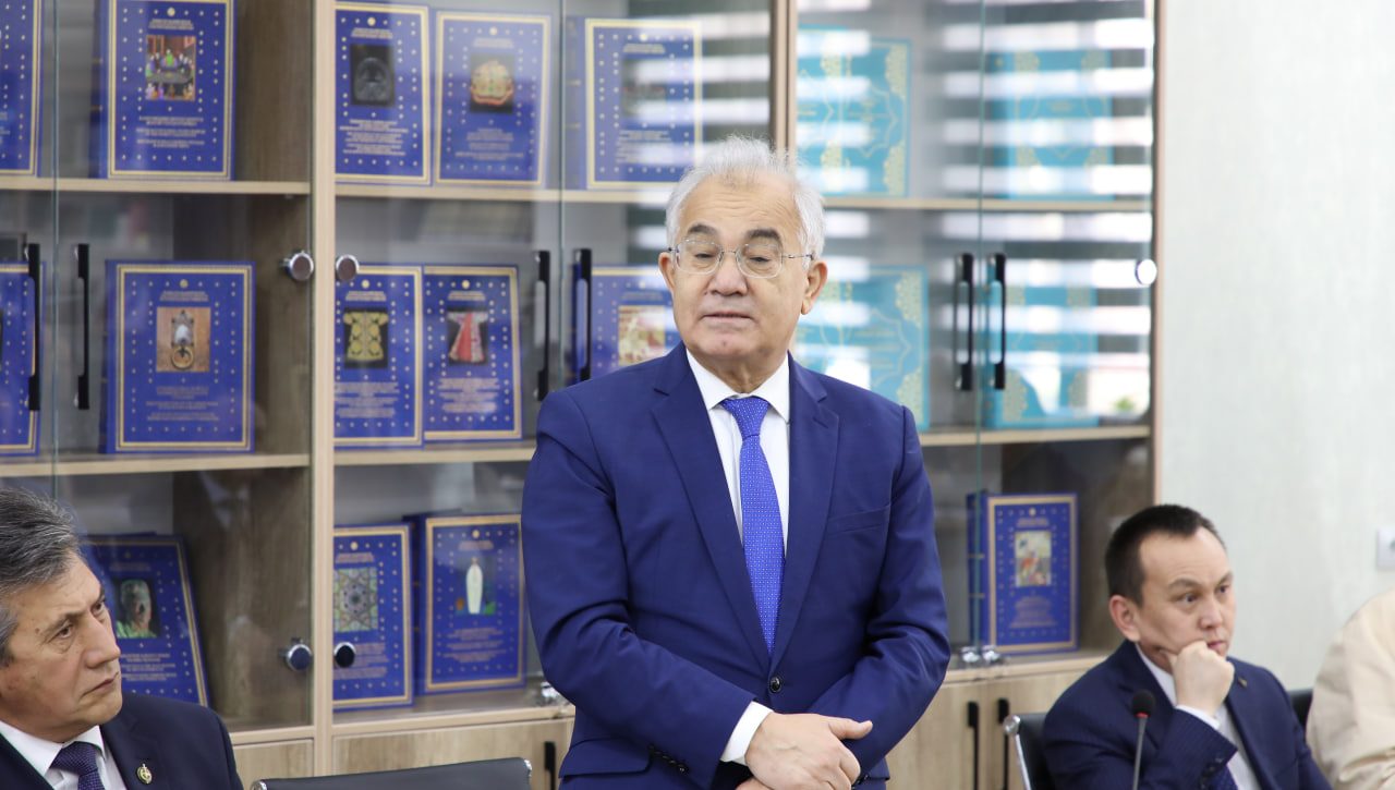 Inson huquqlari uyida yangi kitoblar taqdimoti