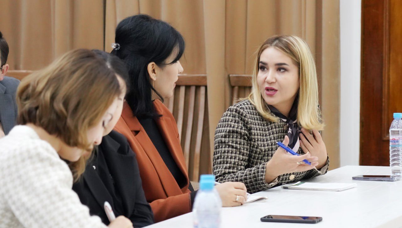 Inqirozli vaziyatlarda o‘zingizga beshta savol bering – Jonatan Charlz