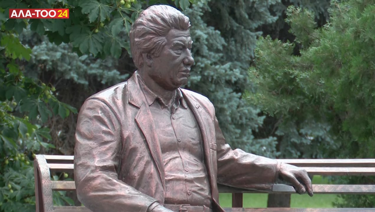 Bishkekda Chingiz Aytmatov ijodiga bag‘ishlangan rasmlar ko‘rgazmasi ochildi