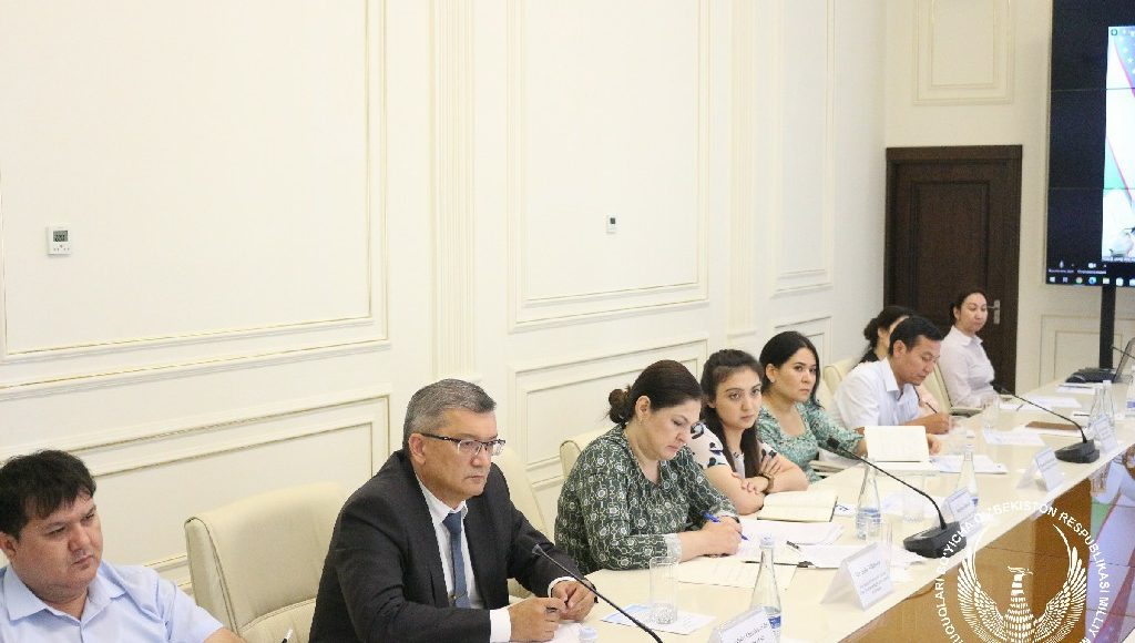 Права ребенка закреплены в Конституциях разных стран