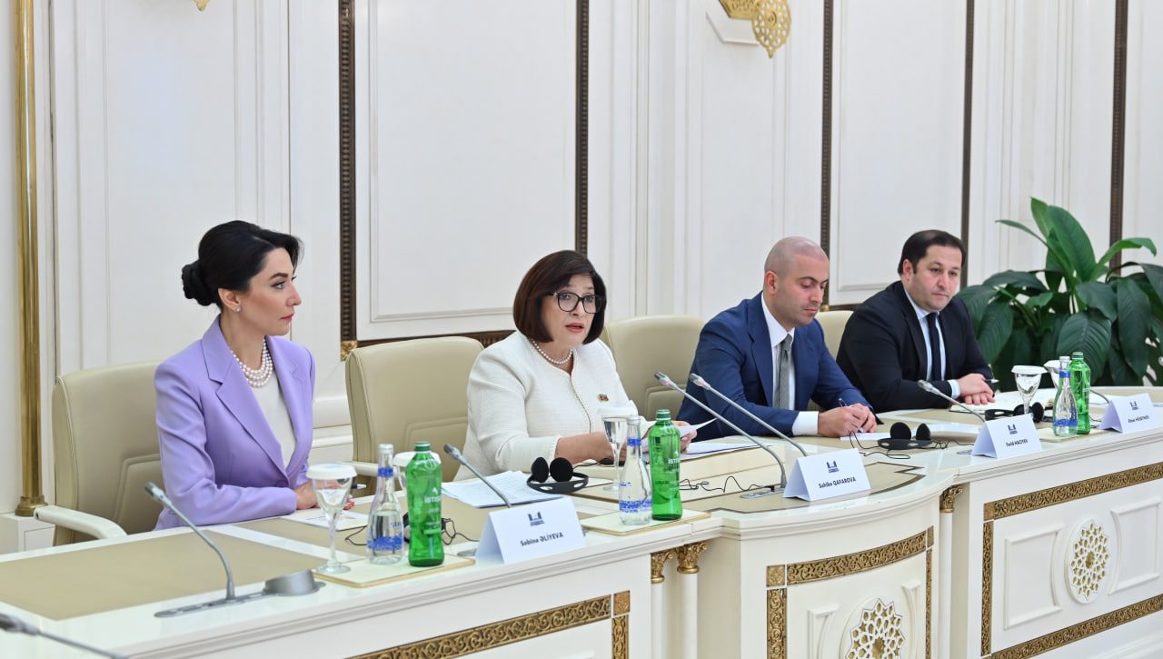 O‘zbekiston delegatsiyasi Bokudagi inson huquqlari bo‘yicha simpoziumda ishtirok etmoqda