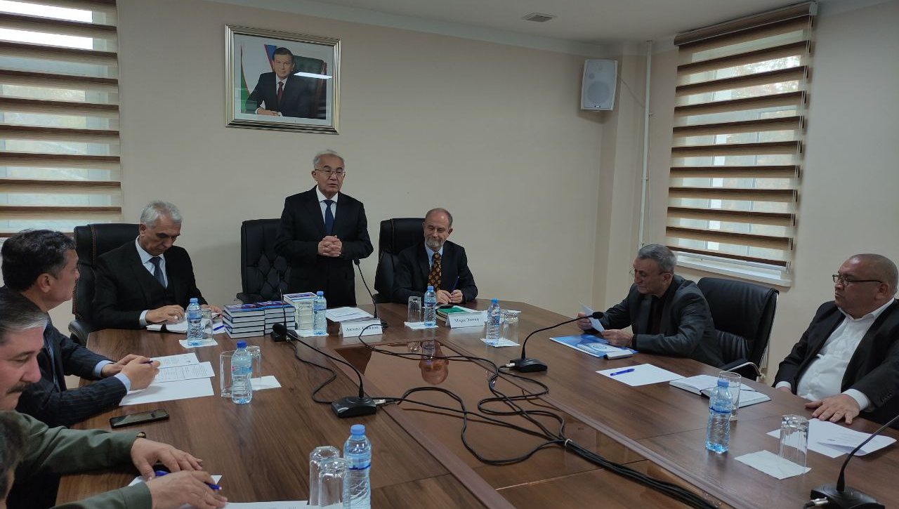 Inson huquqlari sohasidagi ilmiy tadqiqotlar istiqbollari muhokama qilindi