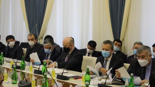 Ўзбекистоннинг хориждаги дипломатик ваколатхоналари раҳбарлари билан учрашув тўғрисида ахборот