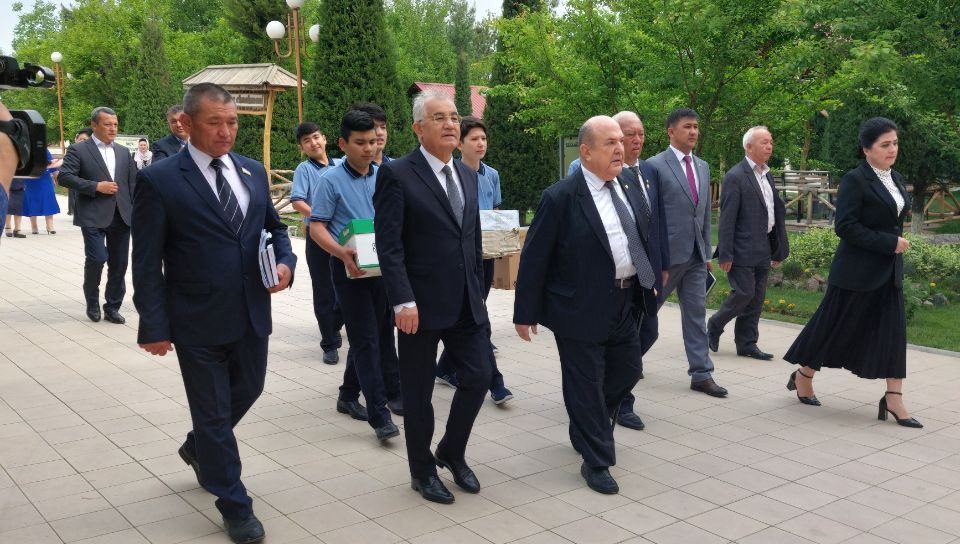 Hamid Olimjon va Zulfiyaxonim xotirasi yod etildi