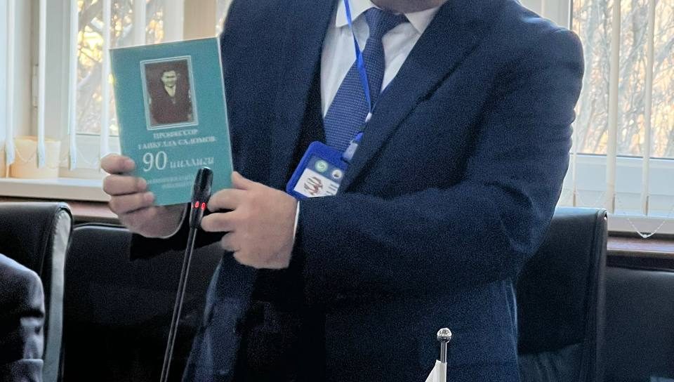 An’anaviy xalqaro forum atoqli tarjimashunos olimning 90 yilligiga bag‘ishlandi