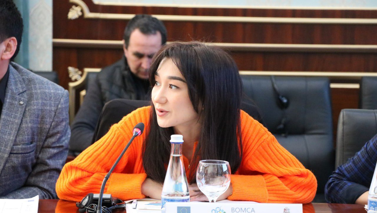 Joriy yilning 27-28 fevral kunlari Toshkent shahrida Bosh prokuratura hamda Markaziy Osiyoda chegaralarni boshqarishga ko‘maklashish dasturi (BOMKA 10) bilan hamkorlikda mamlakatning chegara hududlarida yashovchi xotin-qizlarni qo‘llab-quvvatlash masalalariga bag‘ishlangan davra suhbati tashkil etildi