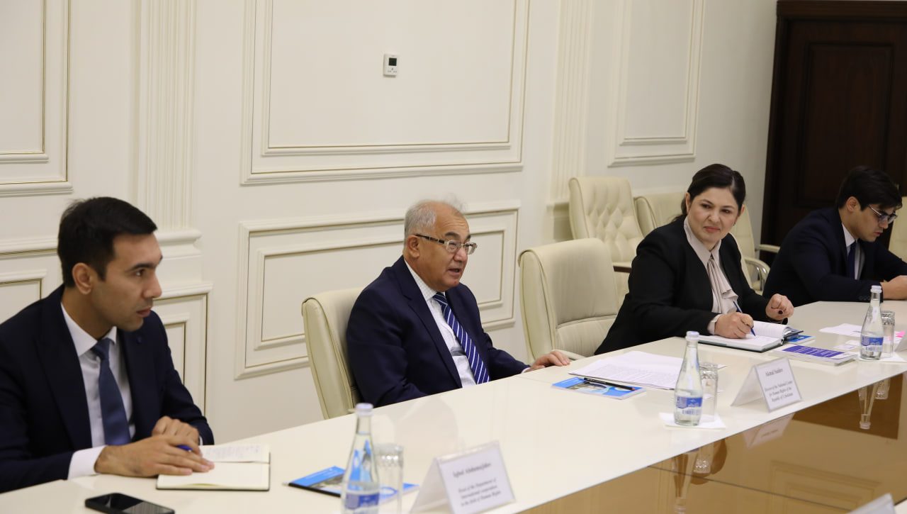 Milliy markazda BMTning Qochoqlar ishlari bo‘yicha Oliy komissari yordamchisi bilan uchrashuv