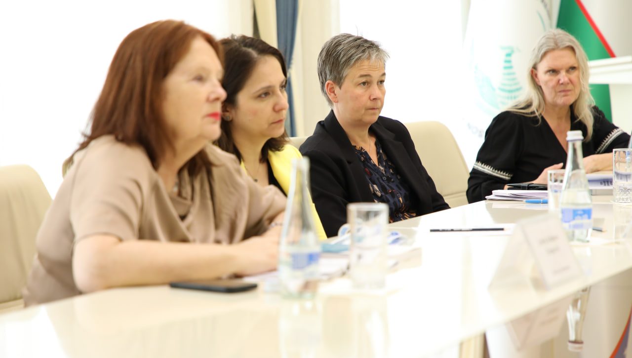 Milliy markazda Shvetsiya parlamenti delegatsiyasi  bilan uchrashuv