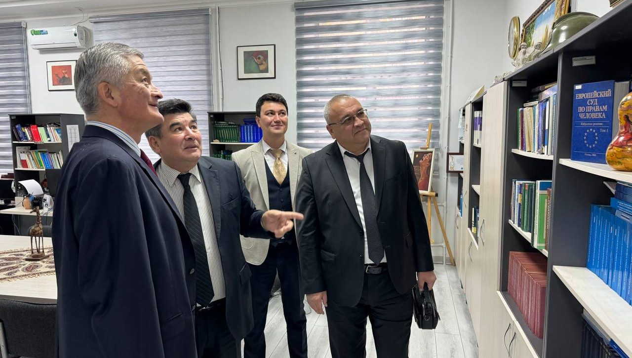  Xalqaro forum doirasida talabalar uchun mahorat darsi  o‘tkazildi