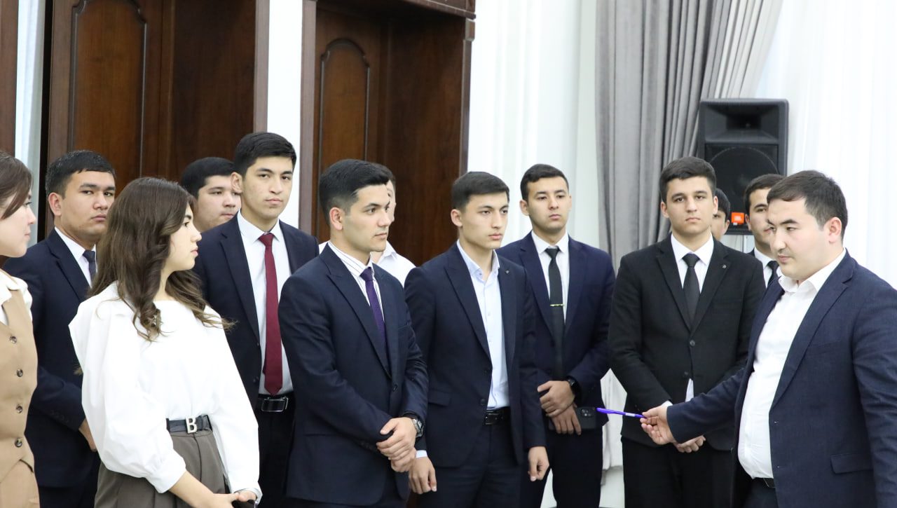 INSON HUQUQLARI VA SIYOSATSHUNOSLIK