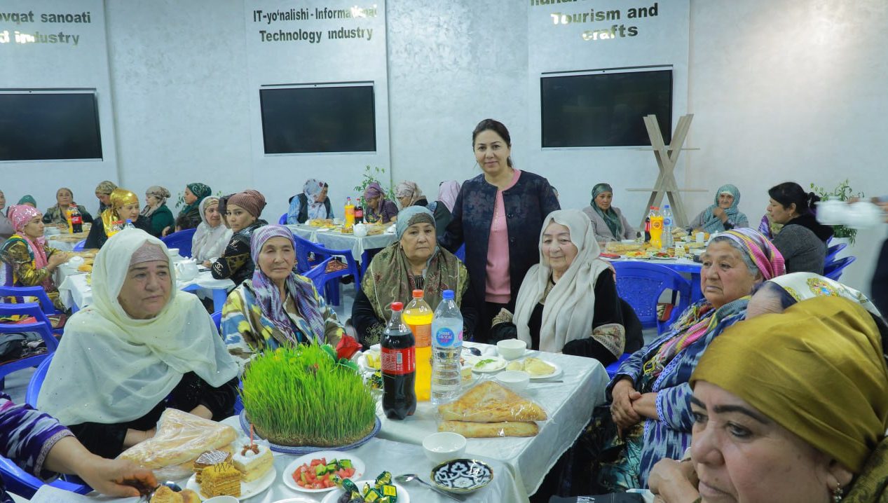 Mahalla faollari referendumni ma’qullamoqda