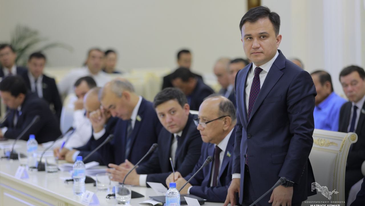Konstitusiyaviy komissiyaning navbatdagi yig’ilishi bo’lib o’tdi