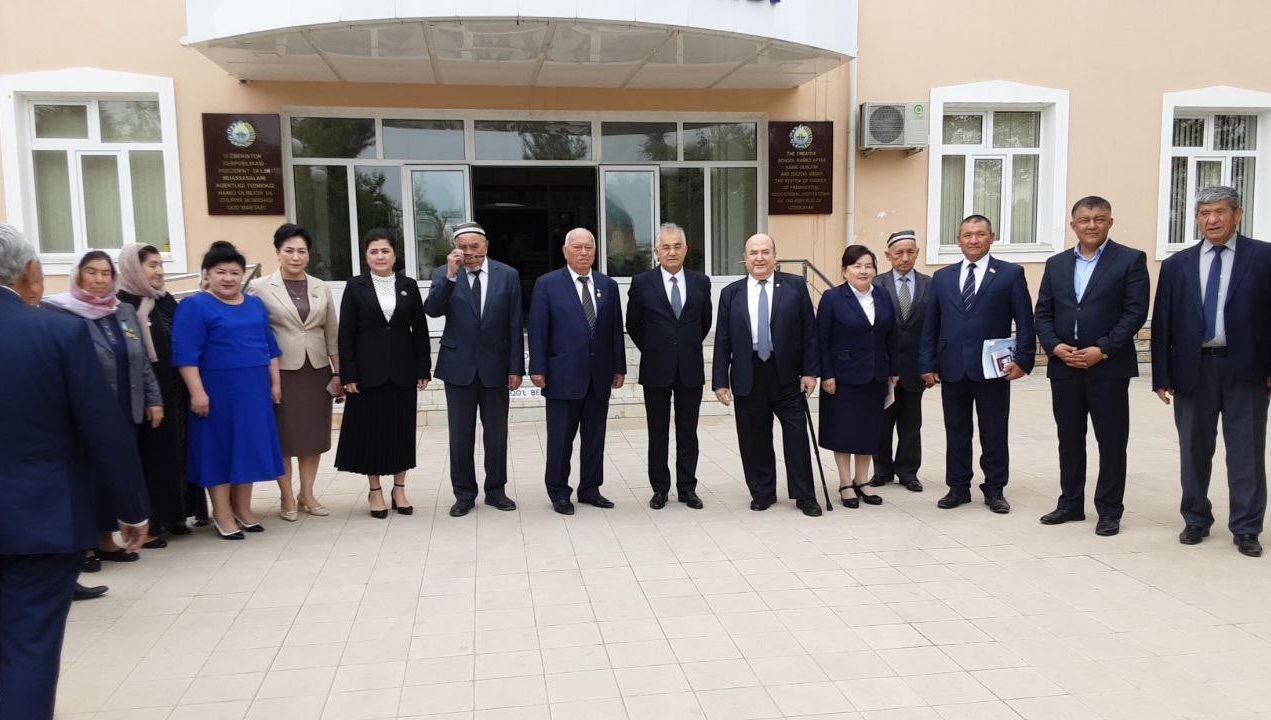 Jizzaxdagi ijod maktabida “Uch avlod” uchrashuvi bo‘ldi