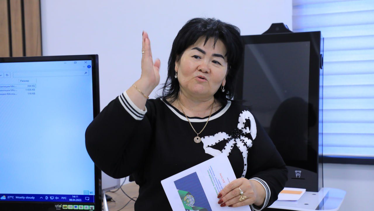   Jizzaxda yangilanayotgan Konstitutsiya va bo‘lajak referendumga bag‘ishlangan muloqot o‘tkazildi