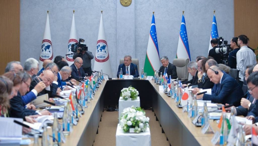 “O‘zbekiston diplomatiyasi tarixi” kitobi taqdimoti o‘tkazildi