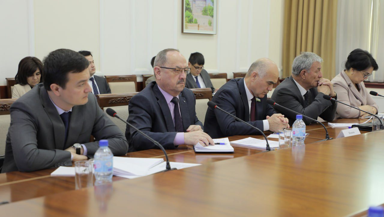 Parlament komissiyasining yig‘ilishida qanday masalalar ko‘rildi?
