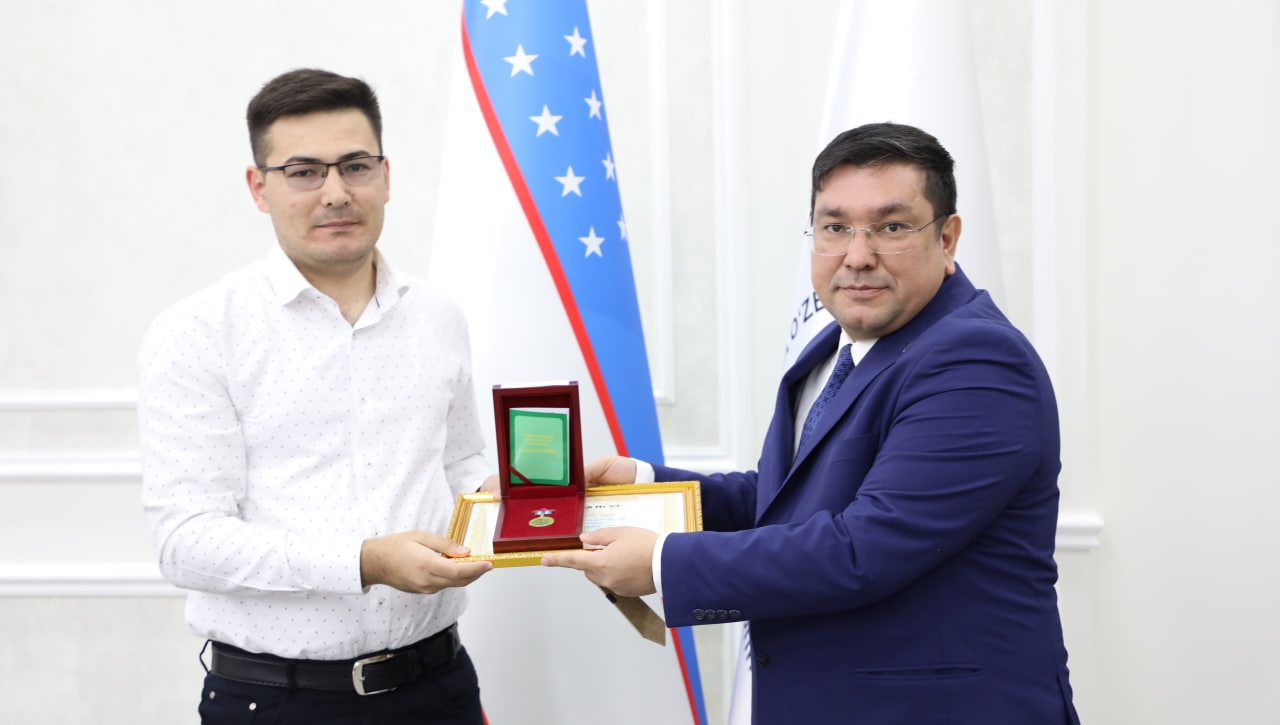 «Inson huquqlari himoyasi uchun» ko‘krak nishoni sovrindorlari taqdirlandi