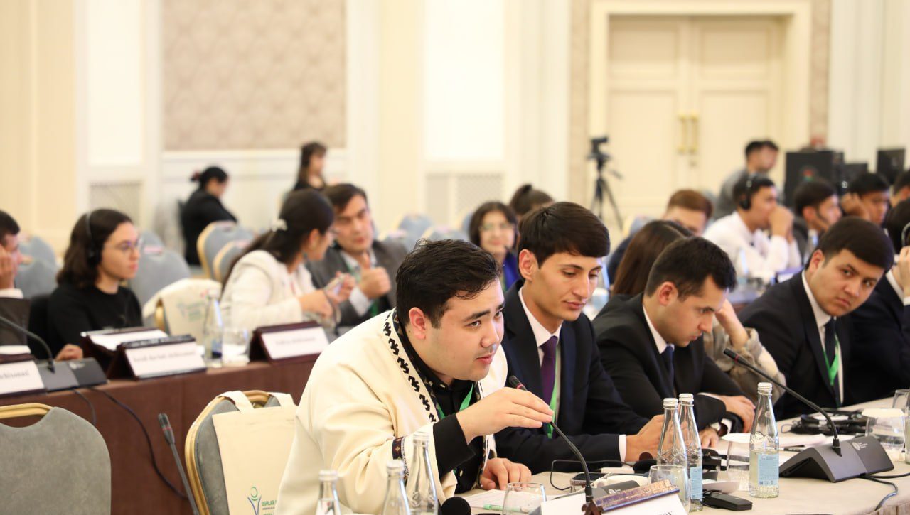 Yoshlar maslahatlashuvi: xalqaro miqyosda yoshlar huquqlarini ilgari surish istiqbollari