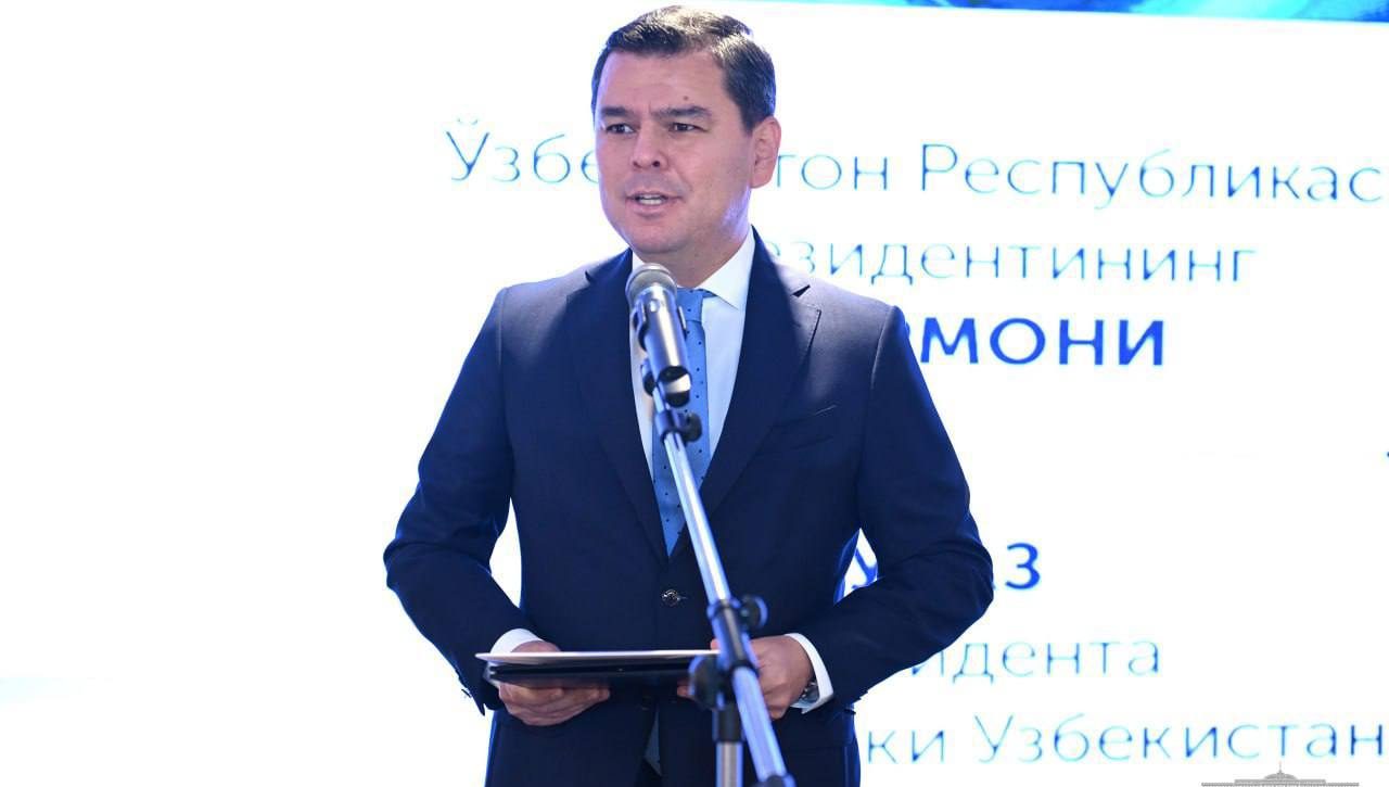 O‘zbekiston Respublikasi Prezidentining farmoni bilan O‘zbekiston ta’lim va fan xodimlari kasaba uyushmasi Respublika kengashi raisining o‘rinbosari Djalilov Shuxrat Ilxamovich O‘zbekiston Respublikasining Faxriy yorlig‘i bilan mukofotlandi