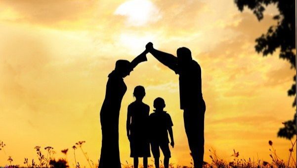 OILADA QADR VA E’ZOZ TOPGAN AYOL 