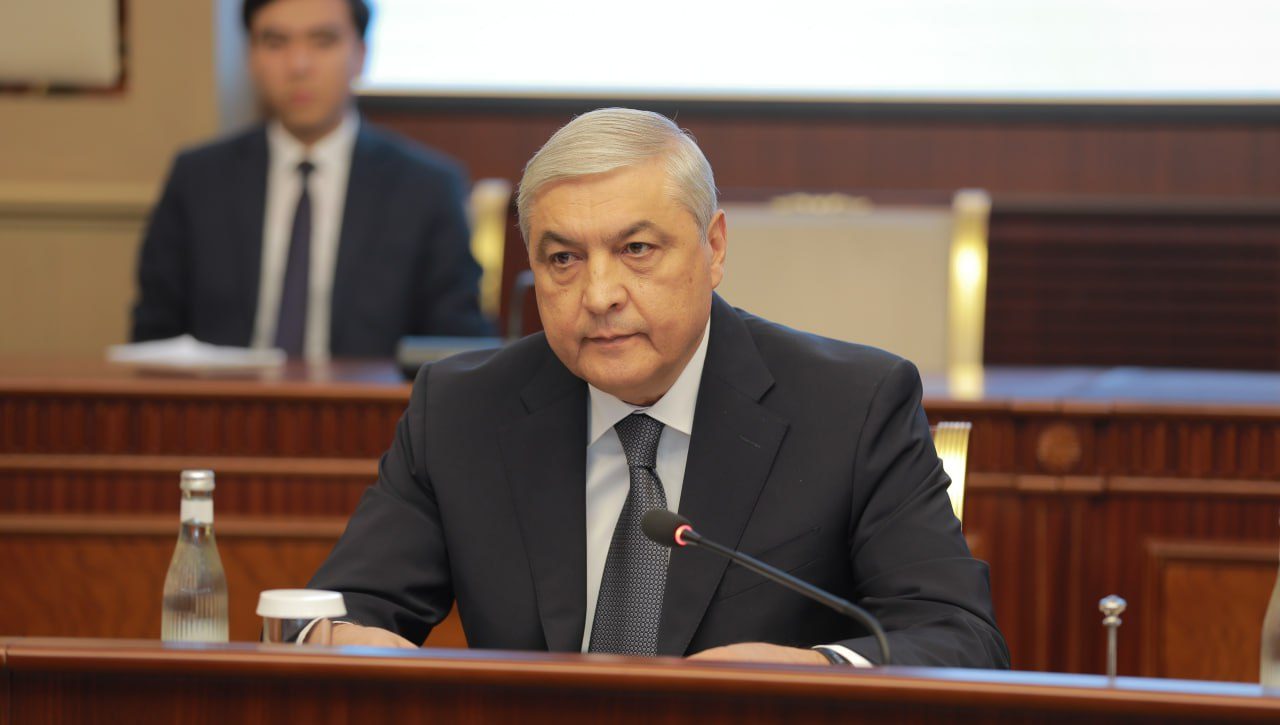 Oliy sud raisi B. Islomov O‘zbekistonga tashrif buyurgan BMT Inson huquqlari bo‘yicha kengashining Munosib turar-joy masalalari bo‘yicha maxsus ma’ruzachisi B. Radjagopal bilan uchrashdi