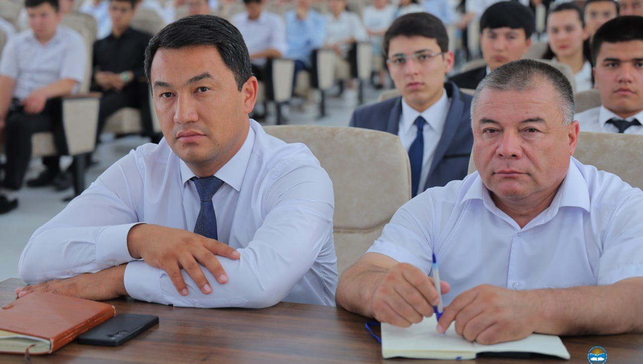 Akademik Akmal Saidov Namangan davlat universitetida talaba-yoshlar bilan uchrashdi