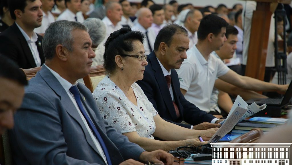 “INSON – JAMIYAT– DAVLAT” KONSTITUTSIYAVIY TAMOYILINI AMALGA OSHIRISH: MILLIY VA XORIJIY TAJRIBA 