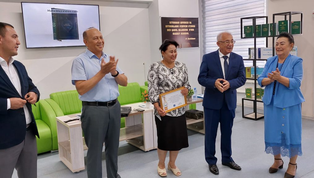 Qashqadaryo viloyati kutubxonasida inson huquqlari bo‘yicha adabiyotlar yo‘nalishi ochildi