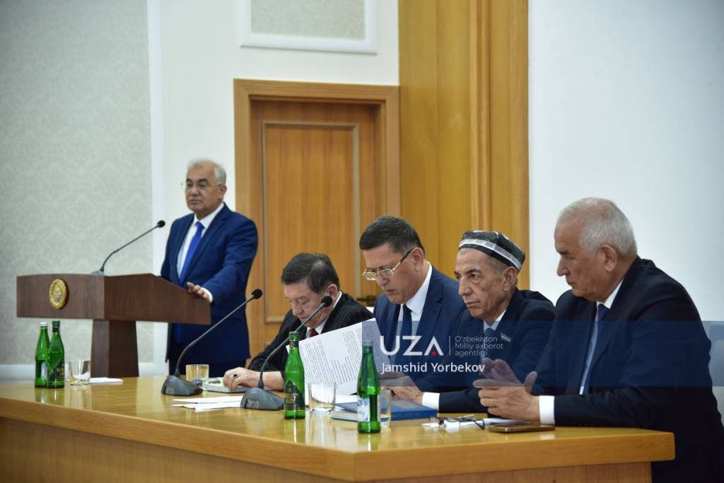 Prezident o‘qigan maktabda kitob taqdimoti o‘tkazildi