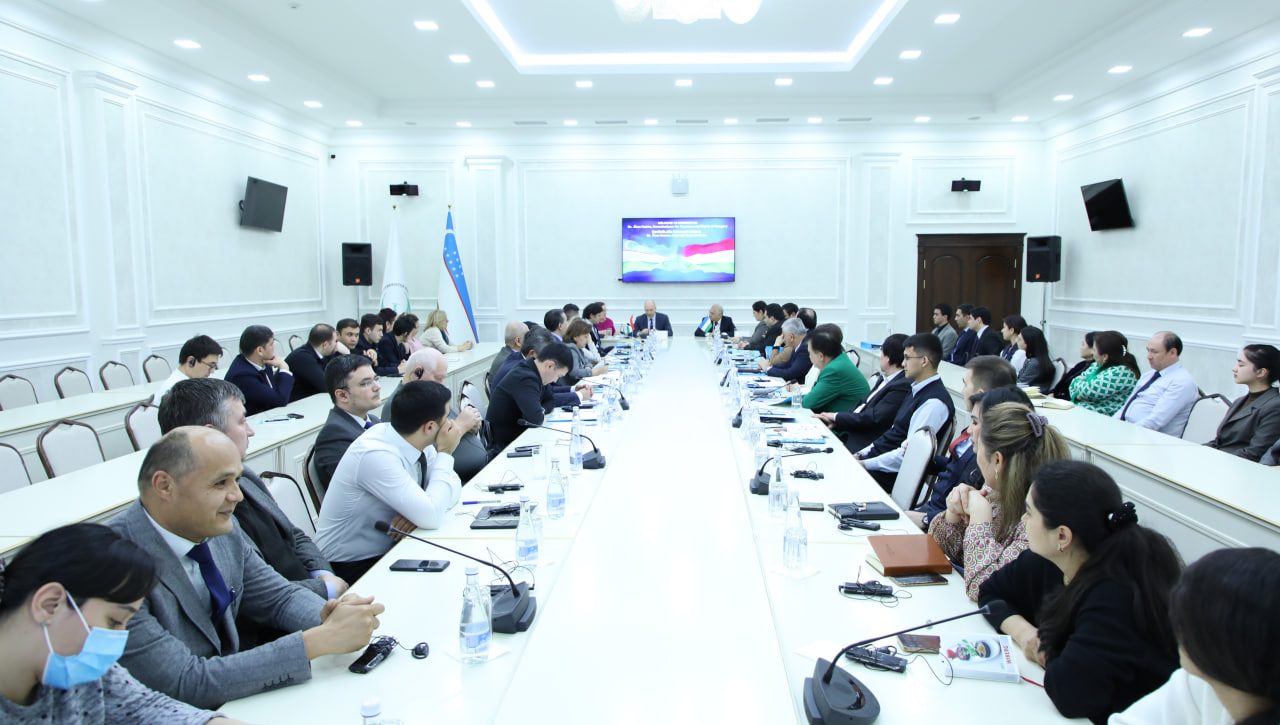 Inson huquqlari bo‘yicha O‘zbekiston Respublikasi Milliy markazi va Vengriyaning Asosiy huquqlar bo‘yicha vakili o‘rtasida o‘zaro anglashuv memorandumini imzolash marosimi