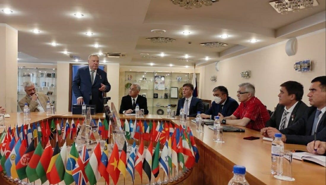 Тошкентдаги Ғалаба боғига бағишланган китобнинг Москвада тақдимоти бўлди