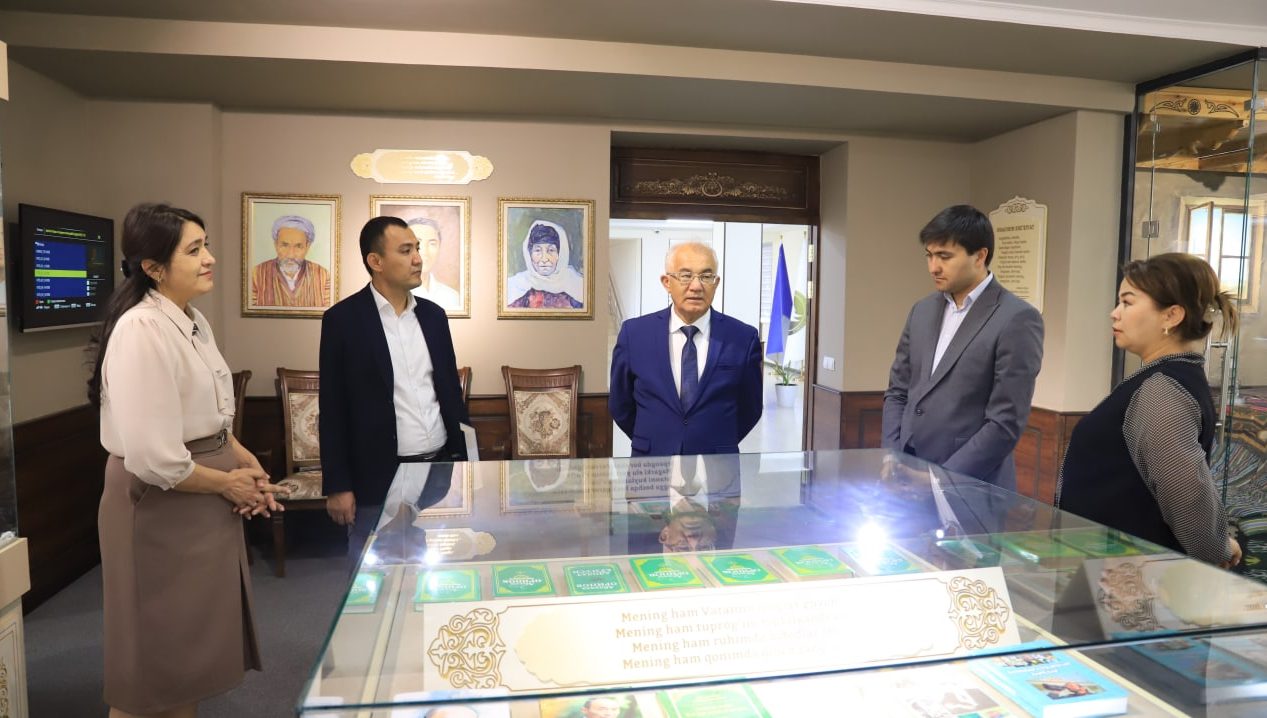 Akmal Saidov qashqadaryolik yosh ijodkorlar bilan uchrashdi