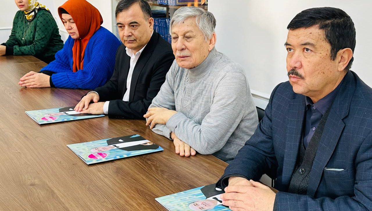 “Guliston” jurnalida 2023 yil davomida e’lon qilingan eng yaxshi materiallar mualliflarini an’anaviy taqdirlash marosimi o‘tkazildi