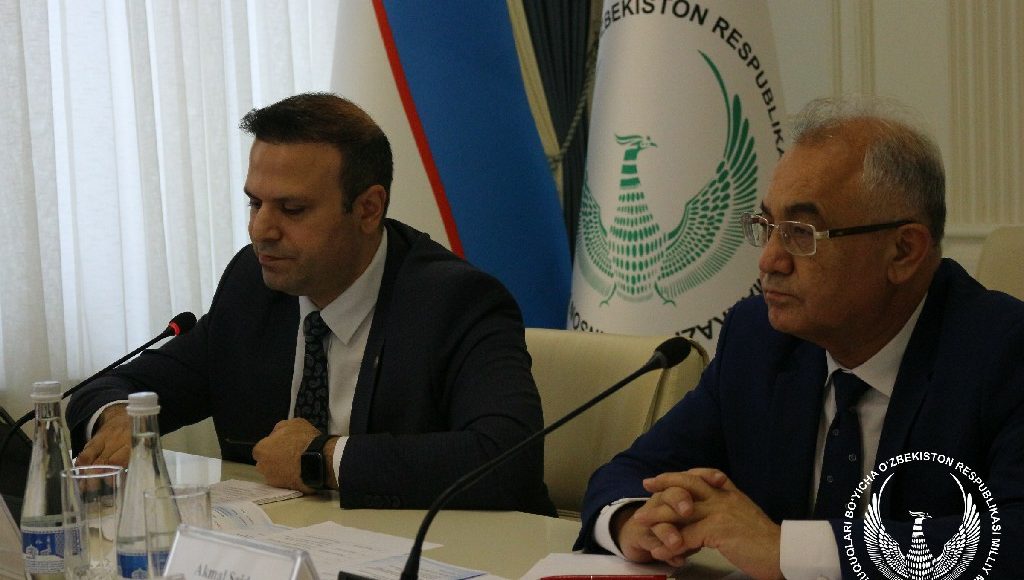 Права ребенка закреплены в Конституциях разных стран
