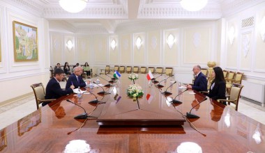 Акмал Саидов  Полша табиий ва гуманитар фанлар университети профессори, эксперт Ежи Шукелский билан учрашди