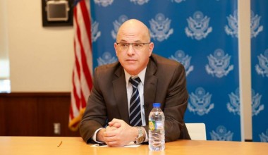 Жонатан Ҳеник: Ўзбекистон – жадал ривожланаётган, аҳолиси кўп, бозори катта давлат