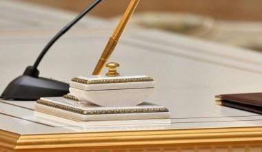 Президент қарори билан инсон ҳуқуқлари соҳасида миллий таълим дастури жорий этилди