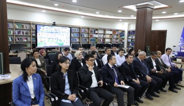 Қадринг баланд бўлсин, она тилим!