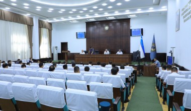 ЯНГИ ТАҲРИРДАГИ КОНСТИТУЦИЯМИЗДА ҚИЙНОҚЛАР ТАҚИҚЛАНГАН