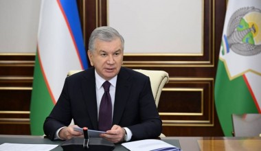 Проанализированы ход уборки хлопка, подготовка к осенне-зимнему сезону, выполнение программы «Яшил макон», а также динамика инвестиций и экспорта