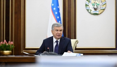 Транспорт соҳасидаги лойиҳаларнинг бориши кўриб чиқилди