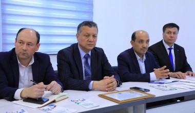 Жиззахда янгиланаётган Конституция ва бўлажак референдумга бағишланган мулоқот ўтказилди