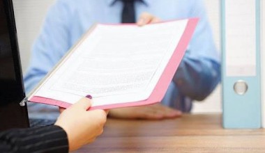 Fuqarolik ishlari bo‘yicha da’vo arizasi kiritishda qaysi taraf joylashgan yerdagi sudga murojaat qilish kerak?