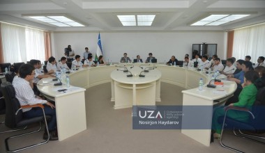Судьялар ва прокурорлар инсон ҳуқуқларини таъминлаш бўйича ўқитилмоқда