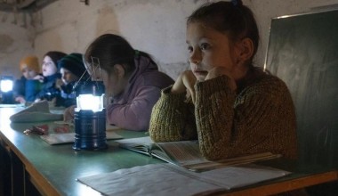 UNICEF: 2026 йил охиригача яна 6 миллион бола таълимдан маҳрум бўлиши мумкин