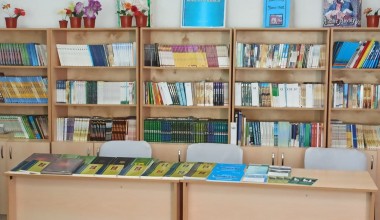 Gulistonlik bolajonlarga – Markazdan kitoblar yetkazildi